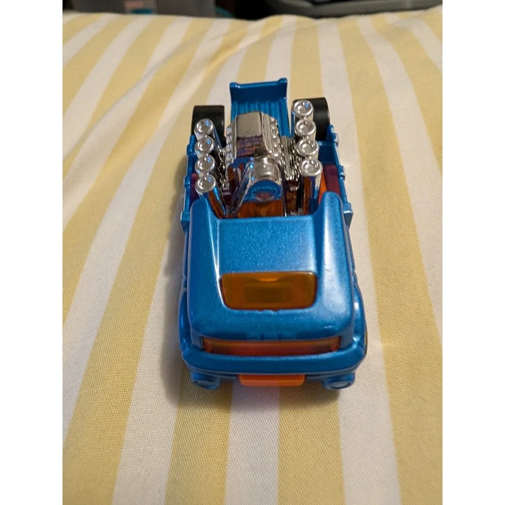 2016 Hot Wheels CRATE RACER 173/250 City Works Blue Diecast Bus 1:64 DHP24